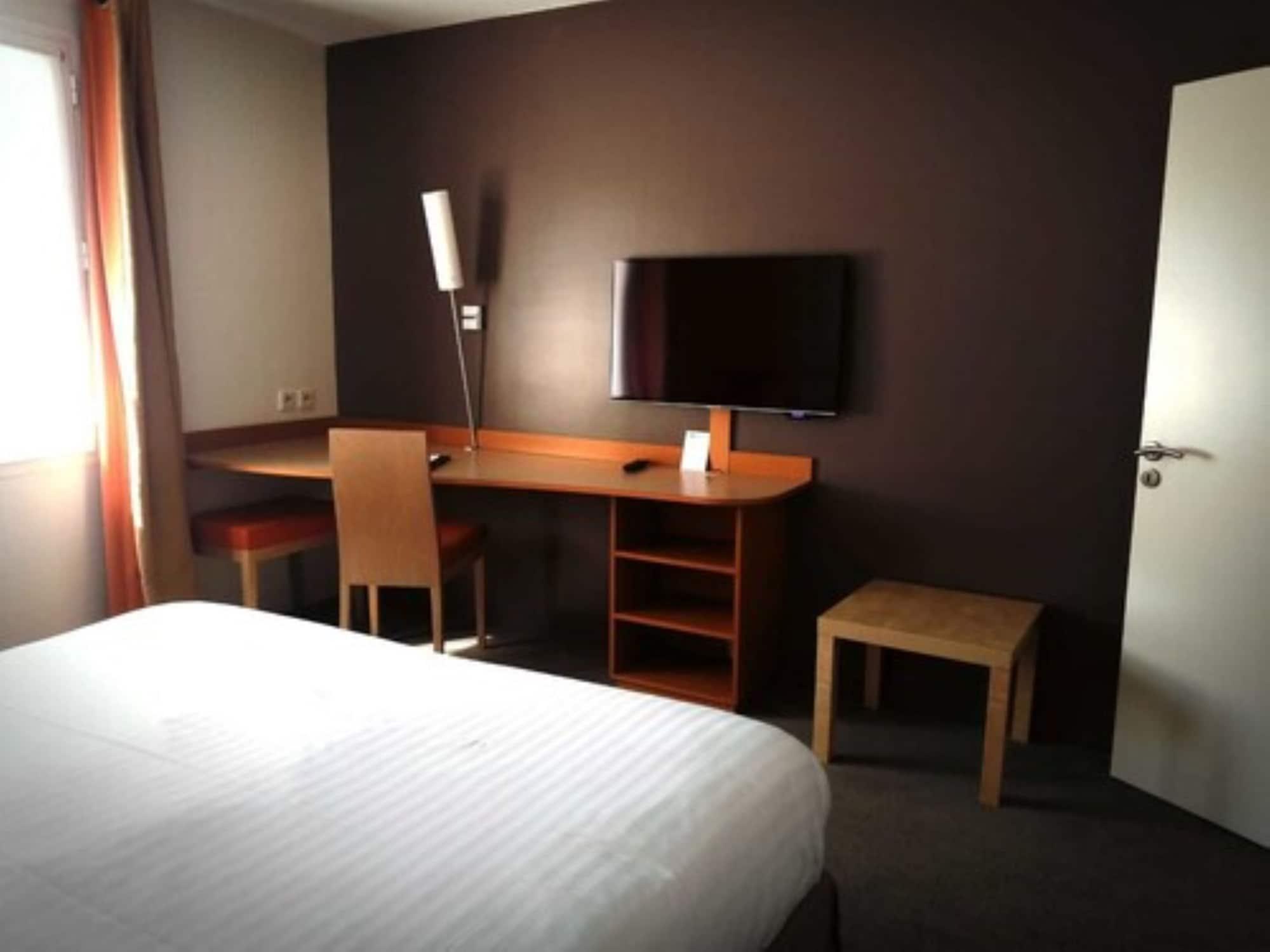 Best Western L Oree Paris Sud Saulx-les-Chartreux Exterior foto