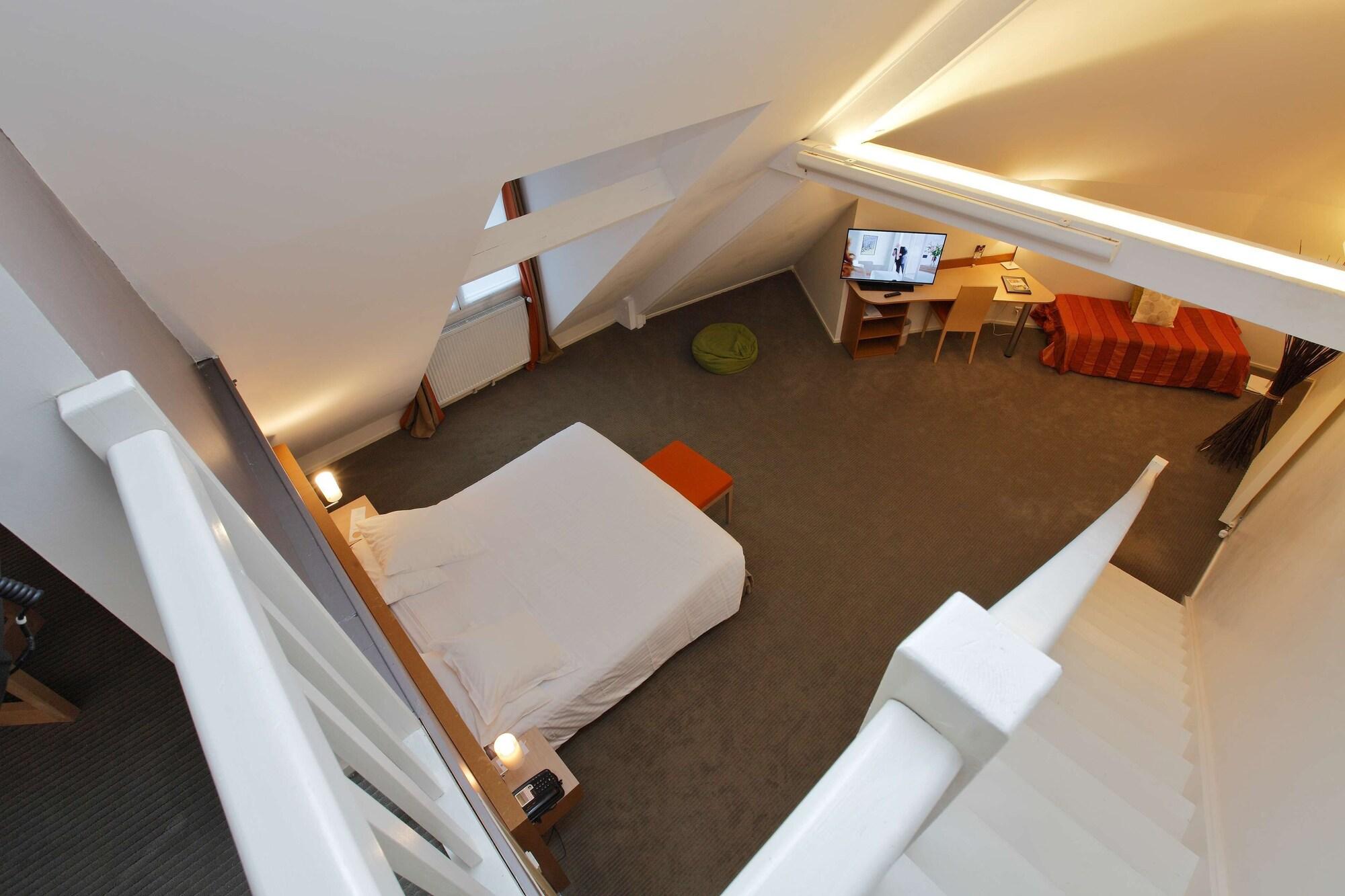 Best Western L Oree Paris Sud Saulx-les-Chartreux Exterior foto