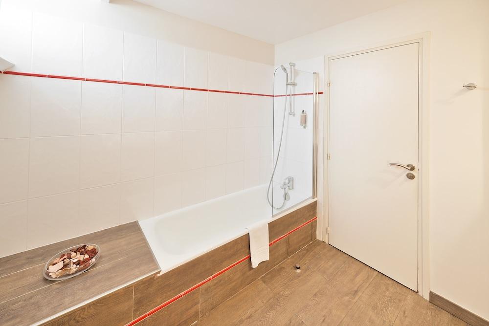 Best Western L Oree Paris Sud Saulx-les-Chartreux Exterior foto